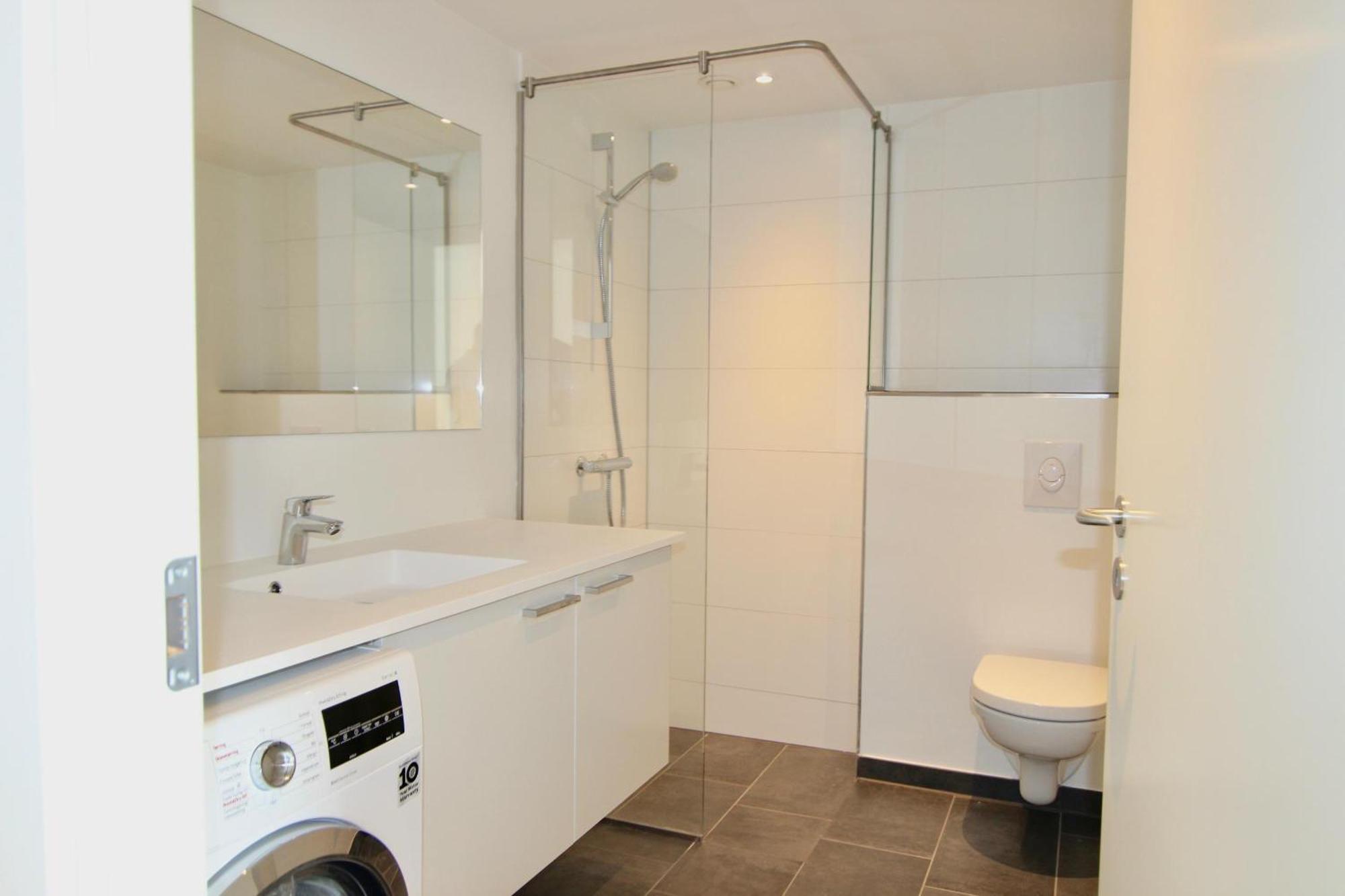 Great 2-bed Wprivate Garden By Harbour Leilighet